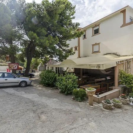 Nevera Apartment *