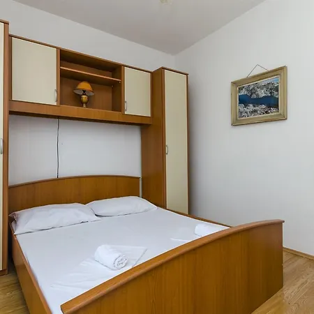 Nevera Apartment