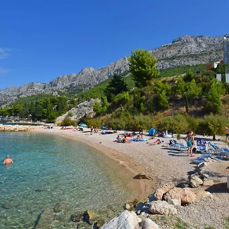Apartment Nevera Omis